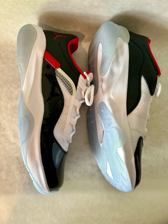 Air Jordan II CMFT Men’s Size 10, Brand New, in original box. D00613-960 - Picture 4 of 7